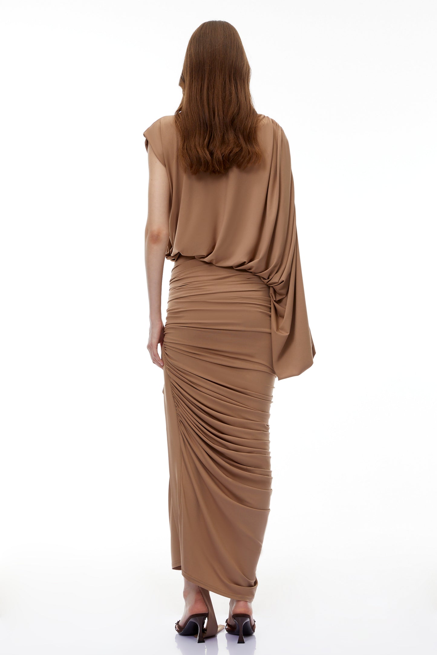 Elizabeth Camel Asimetrik Drapeli Maxi Elbise
