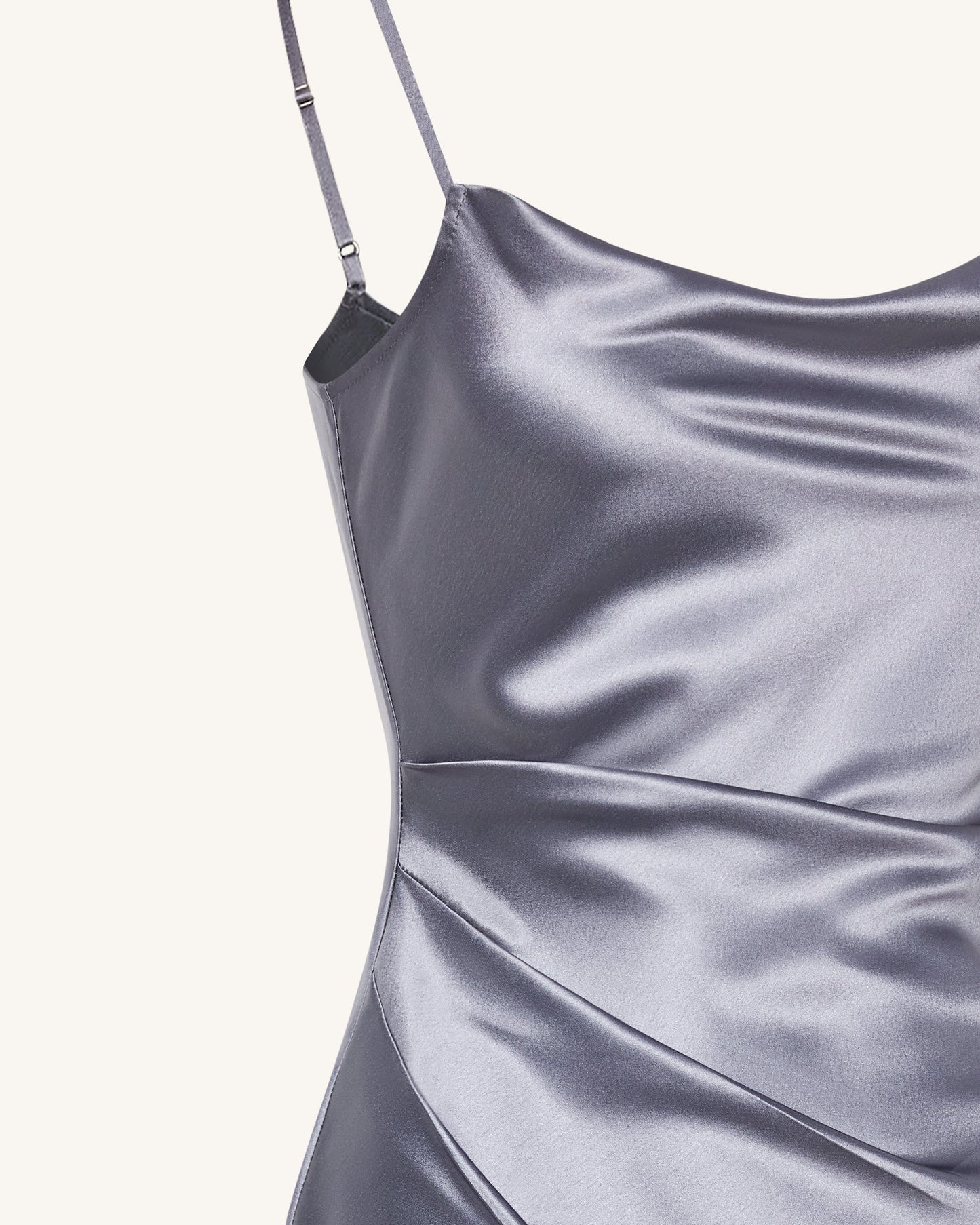 Sıvı Görünümlü Saten Drape Yırtmaçlı Abiye Elbise - Gümüş