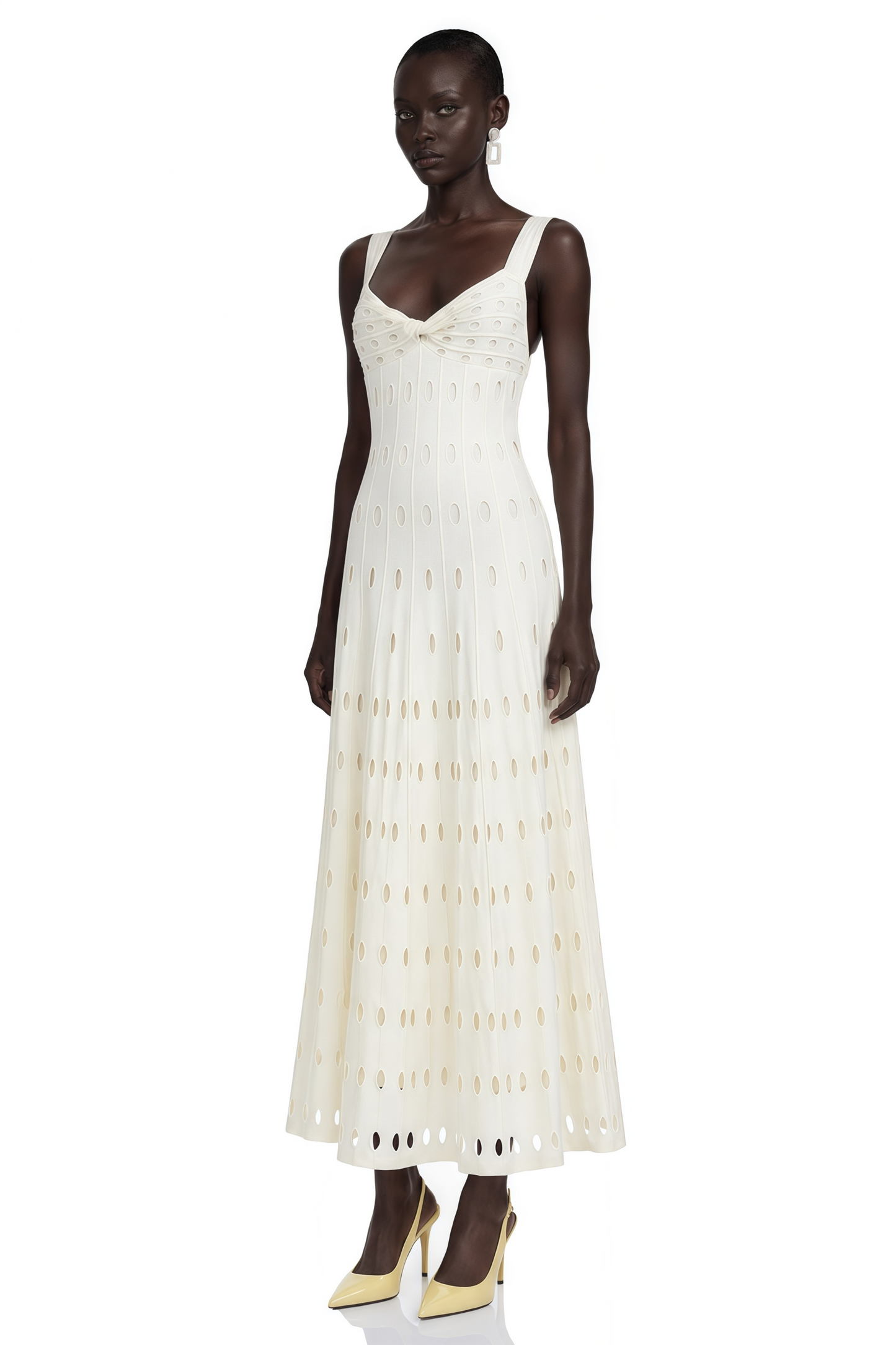 Önü Kıvrımlı Shirley Beyaz Cut-Out Maxi Elbise