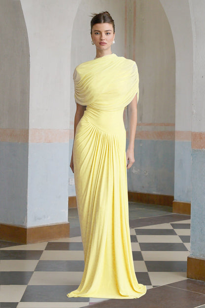 Sarı Catherine asimetrik pilili maxi elbise
