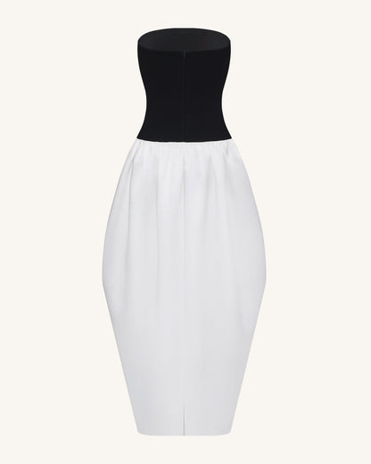 Tek Renk Panelli Straplez (Askısız) Sculptural Maxi Elbise - Siyah