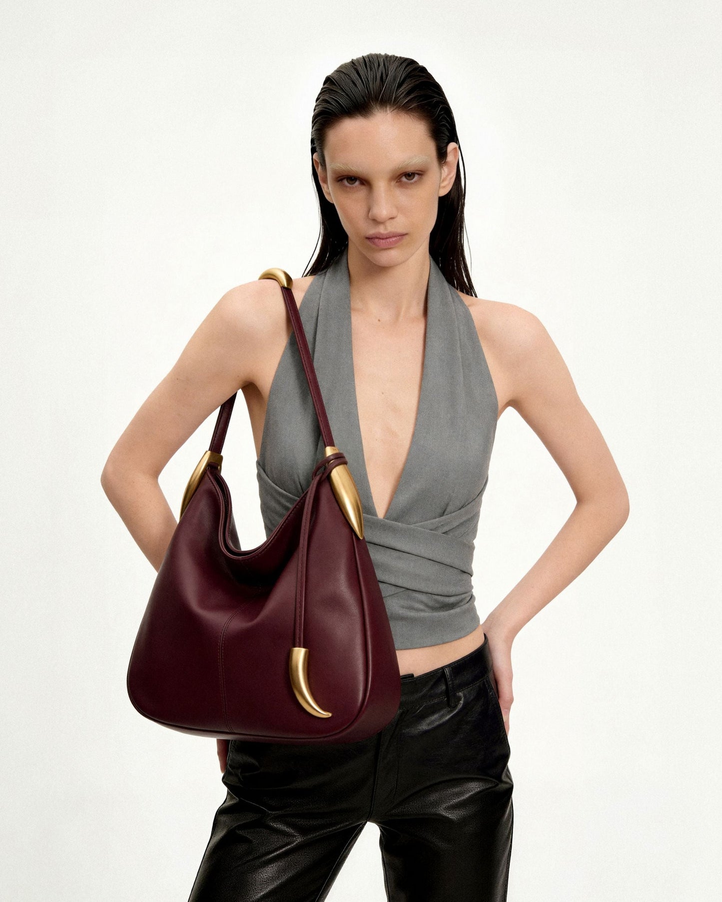 Nina Metal Detaylı Charm / Süs Hobo Çanta - Bordo