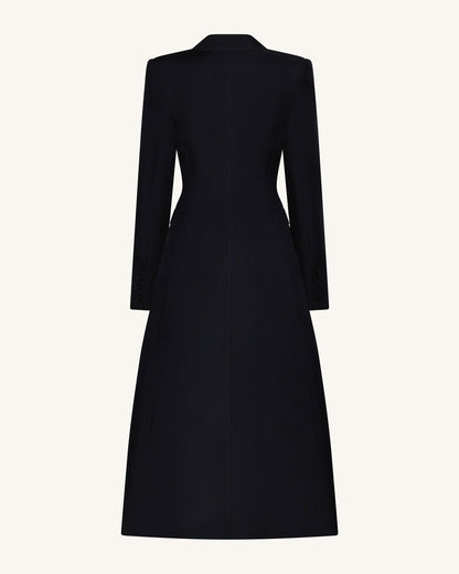 Yapılandırılmış Sivri Yaka Devrik Kesikli Detay Maxi Blazer Ceket - Siyah