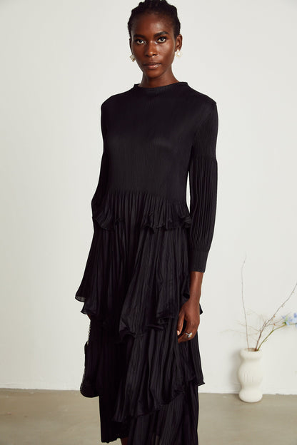 Brianna black tiered pleated midi dress
