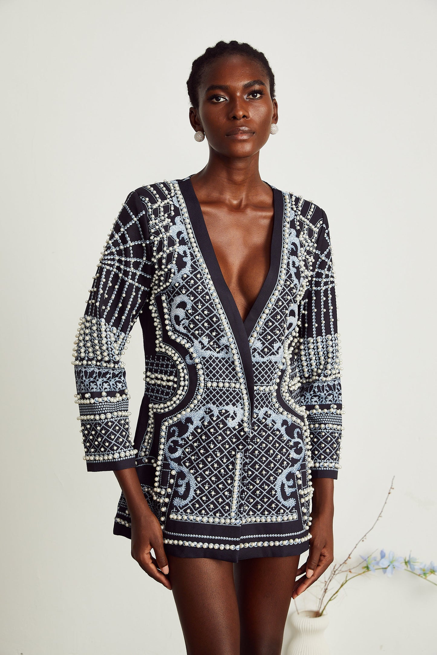 Catherine desenli V yaka blazer elbise
