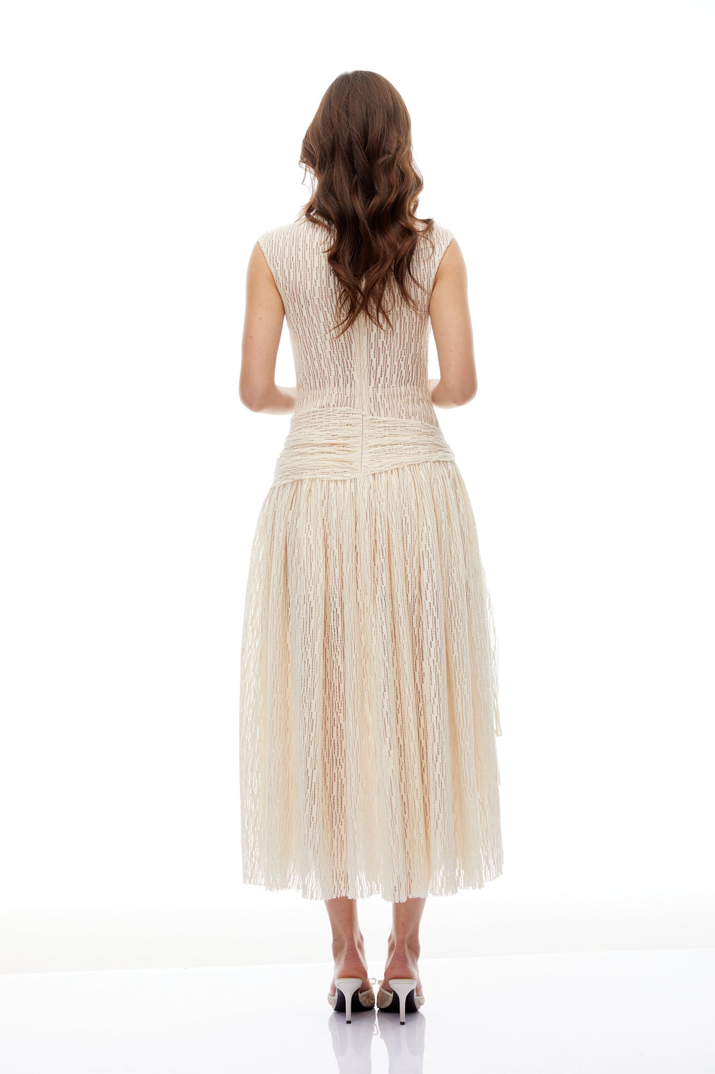 Cynthia Neutrals 3D Petal Dokulu Midi Elbise