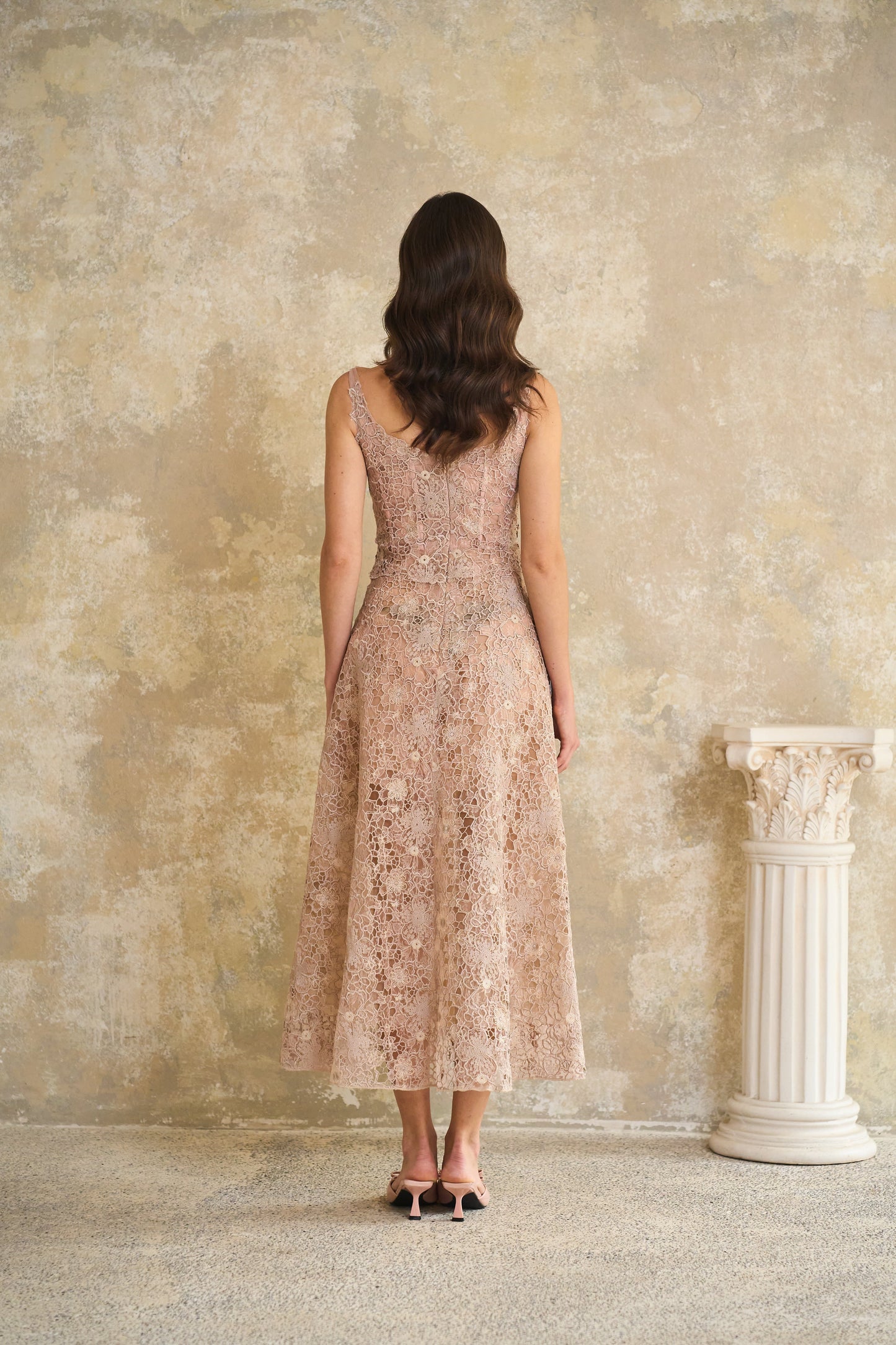 Kristoffer Pink Floral Lace Midi Dress