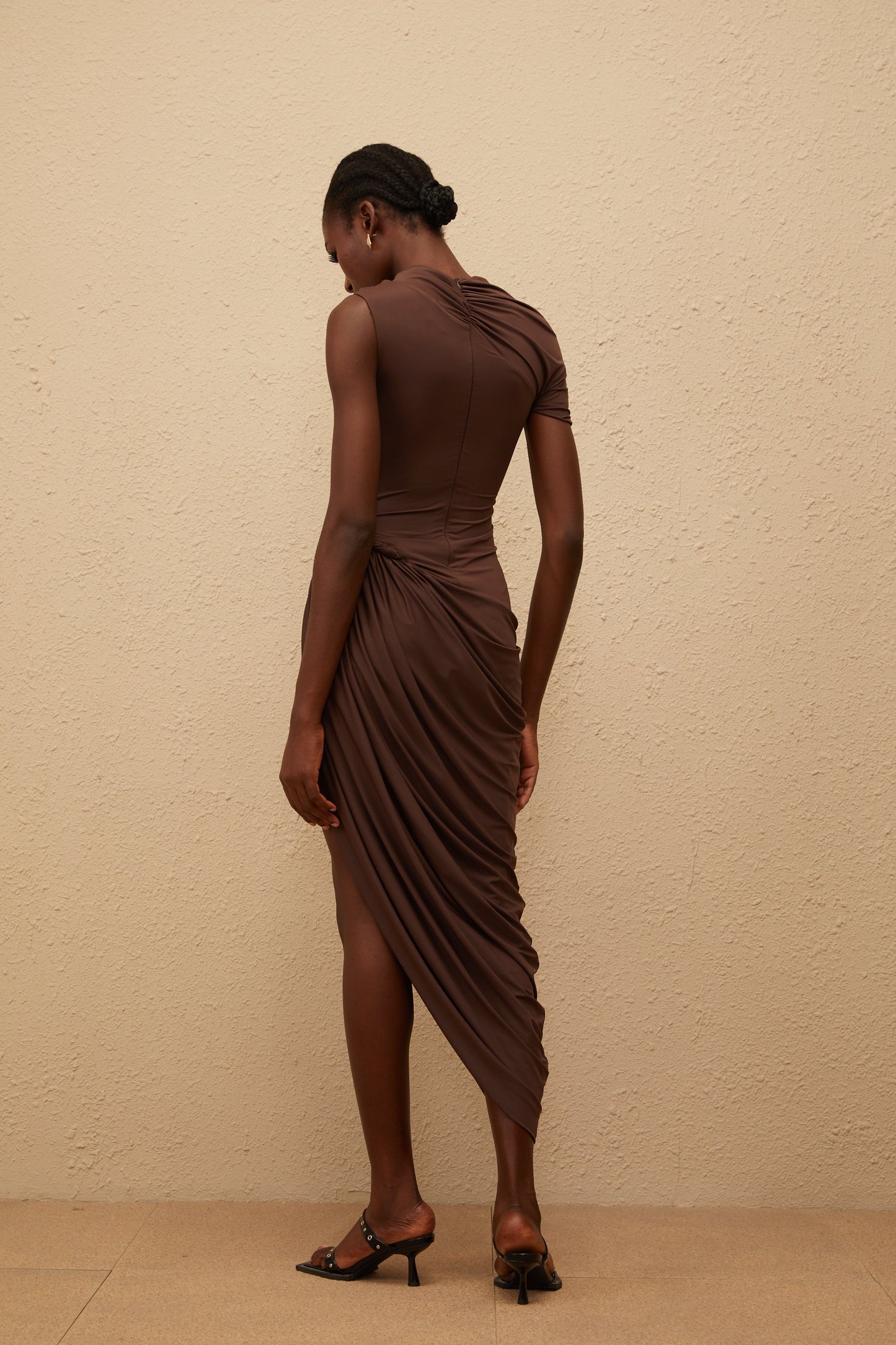 Prune Brown Night Out Asimetrik Dantelli Midi Elbise