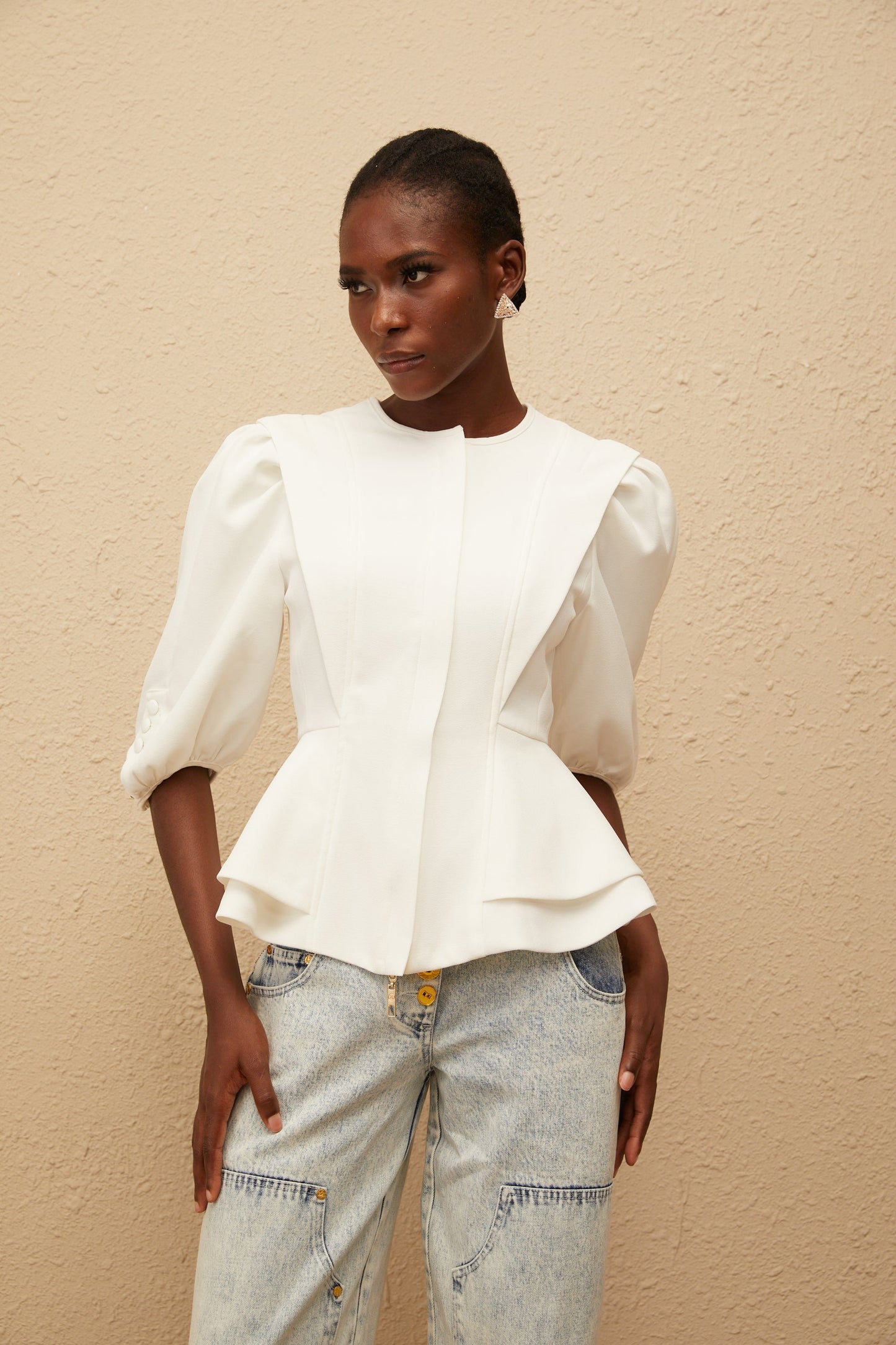 Gwenaëlle Beyaz Peplum Bel Bluz