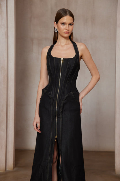 Adrienne siyah denim ön yırtmaçlı kontrast dikişli maxi elbise
