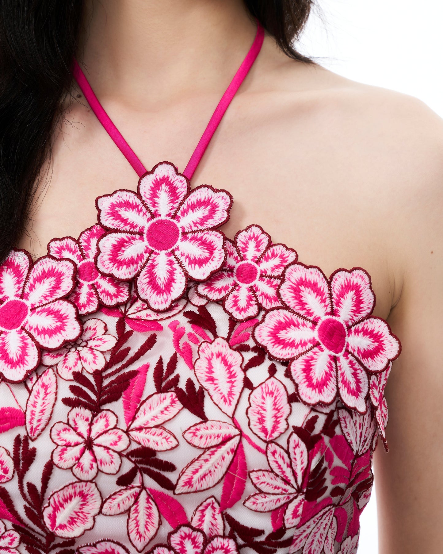 Fiora Halter Yaka Çiçek Desenli Nakışlı Maxi Elbise - Gül Kurusu Kırmızı