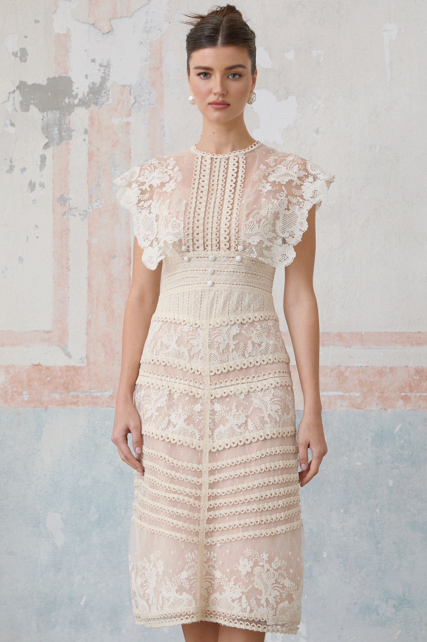 Neutrals Fleur çiçek işlemeli dantel midi elbise