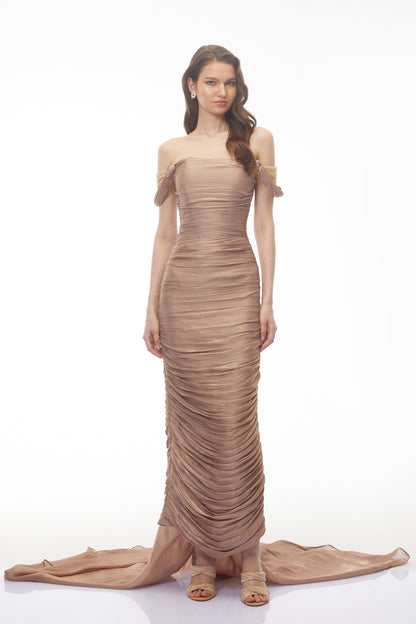 Bruna Gold Taşlı Dantelli Asimetrik Maxi Elbise