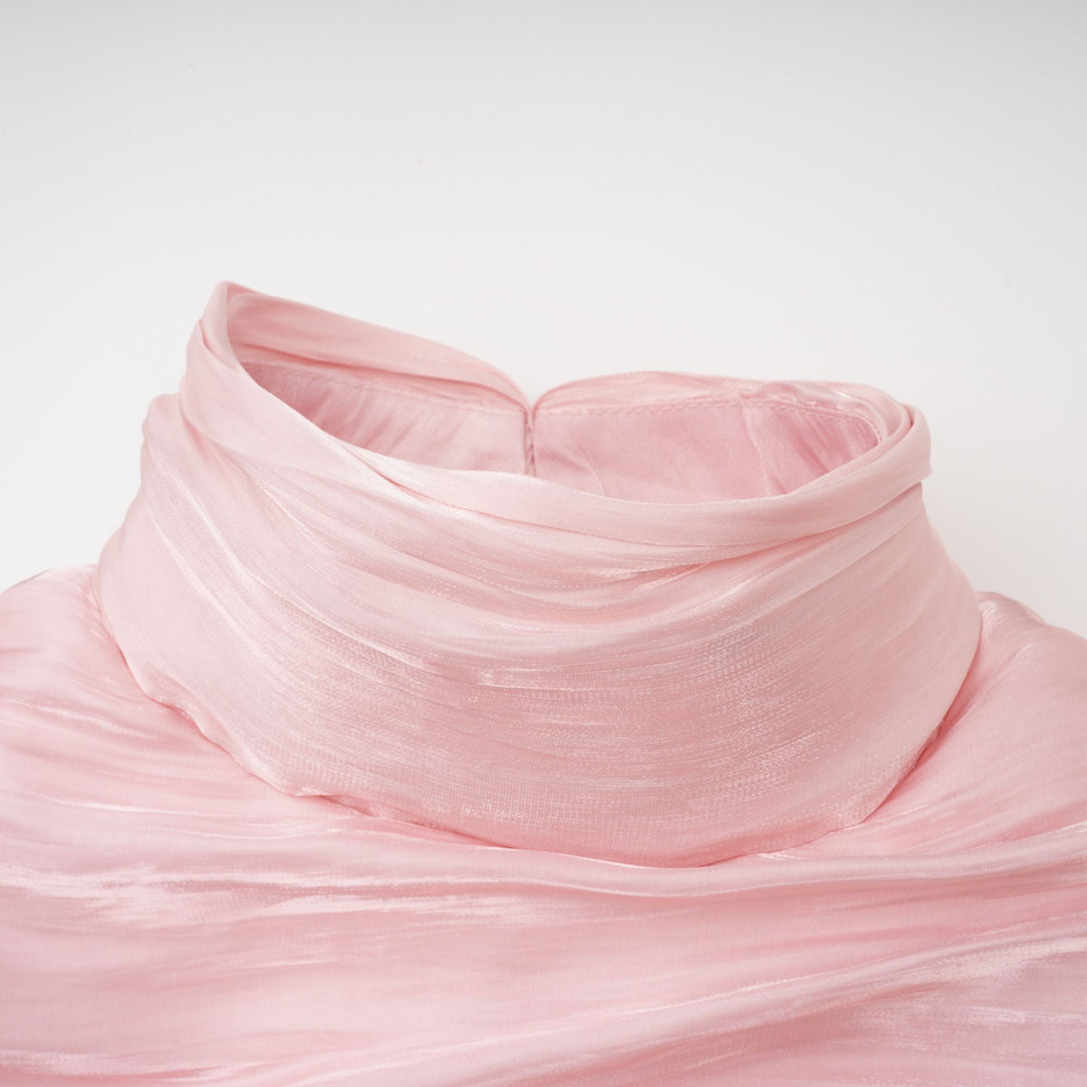 Sarolta Pembe Parlak Dantelli Uzun Elbise