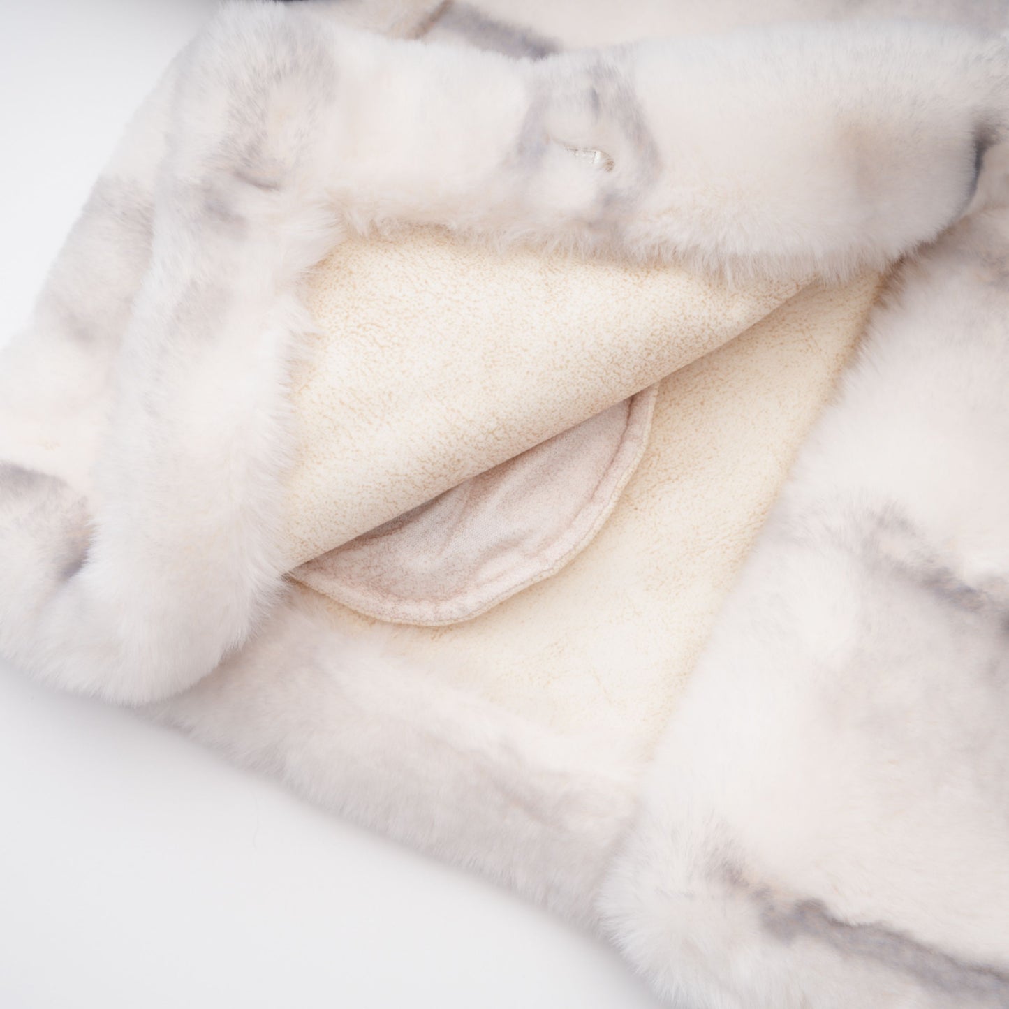 Alina White Gradient Faux Fur Short Coat
