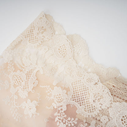 Neutrals Fleur çiçek işlemeli dantel midi elbise