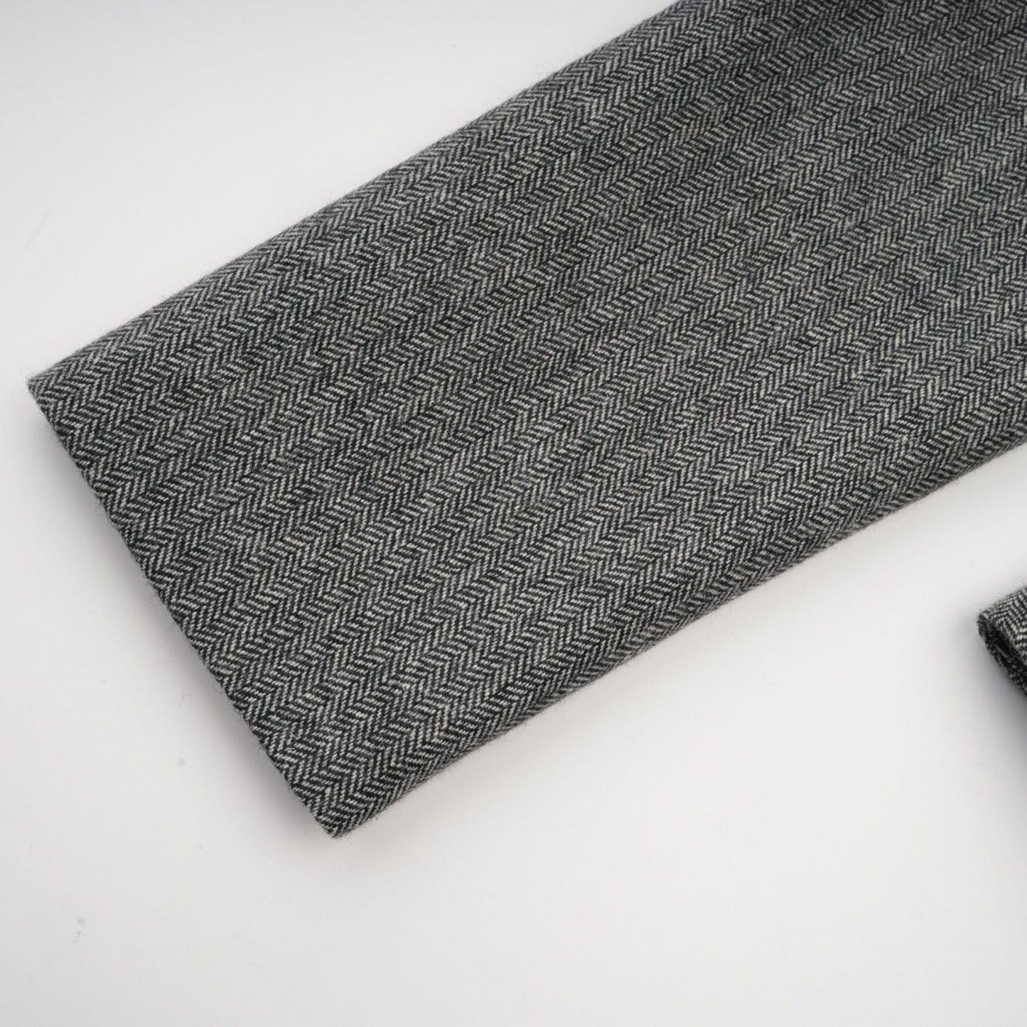Agathe Grey Herringbone Top & Shorts Matching Set