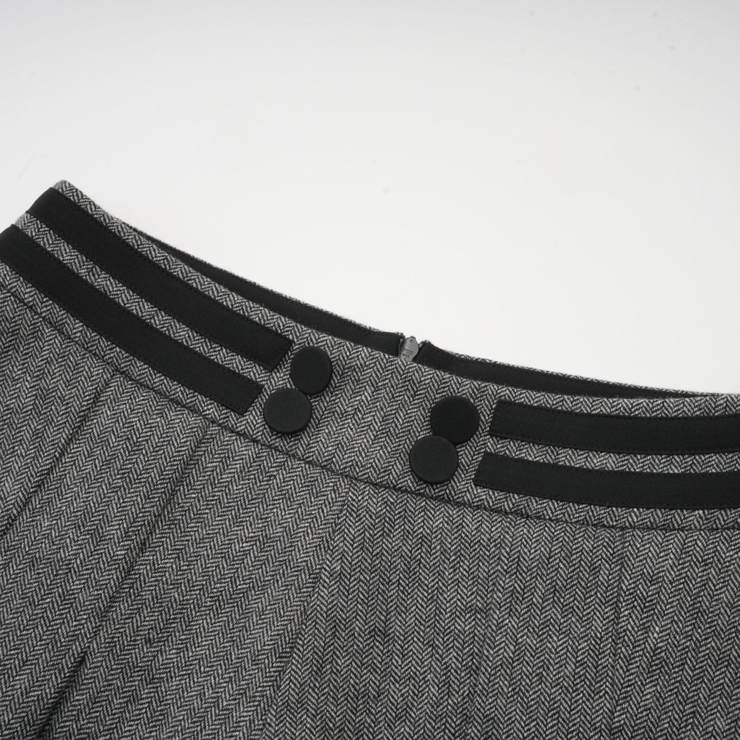 Agathe Grey Herringbone Top & Shorts Matching Set