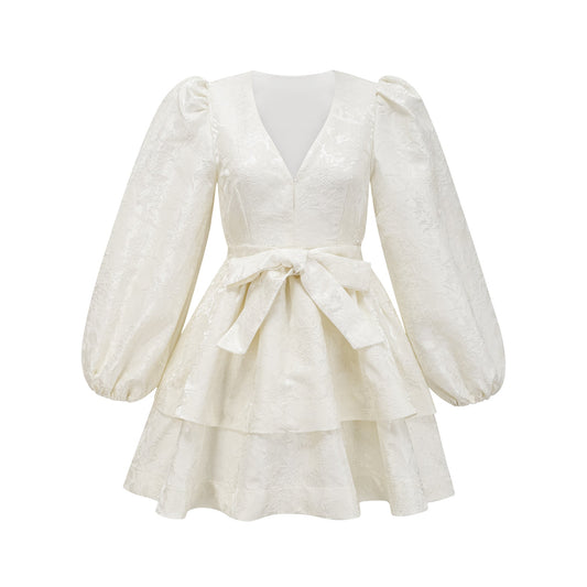 Colette beyaz jakarlı katlı mini elbise