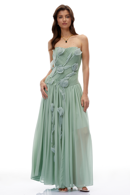 Delphine Yeşili Dantelli 3D Çiçekli Maxi Elbise