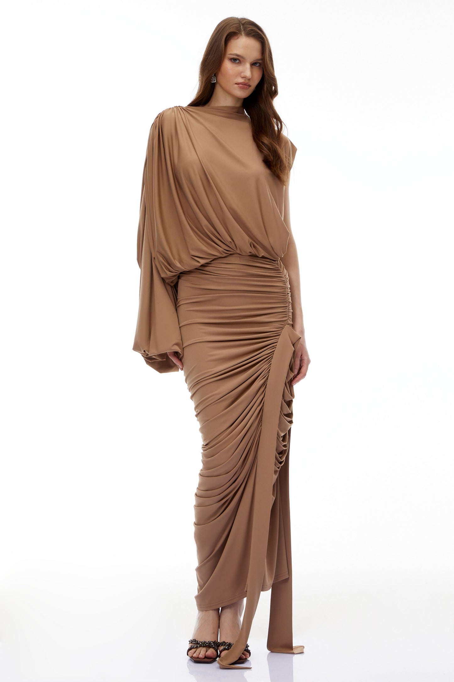 Elizabeth Camel Asimetrik Drapeli Maxi Elbise