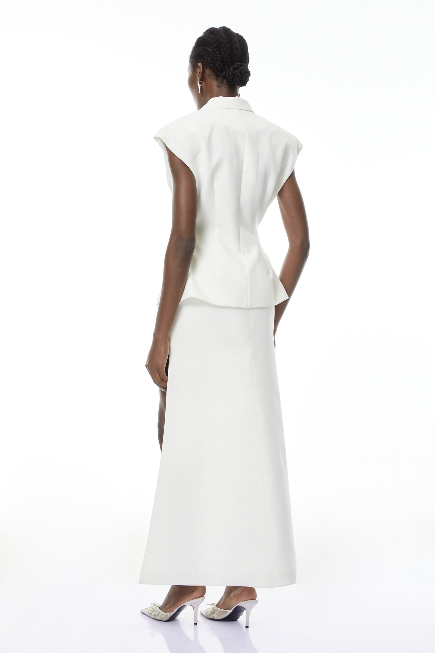 Grace Beyaz Asimetrik Blazer ve Etek Takım