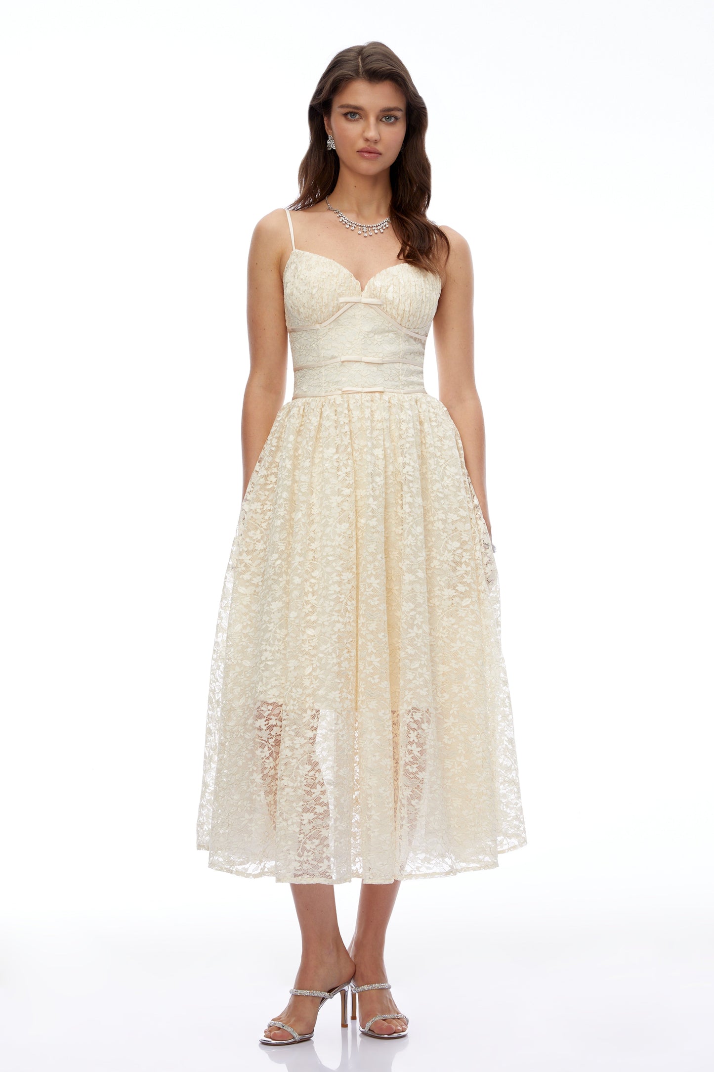 Ihaka Cream Sweetheart Lace Pleated Midi Dress