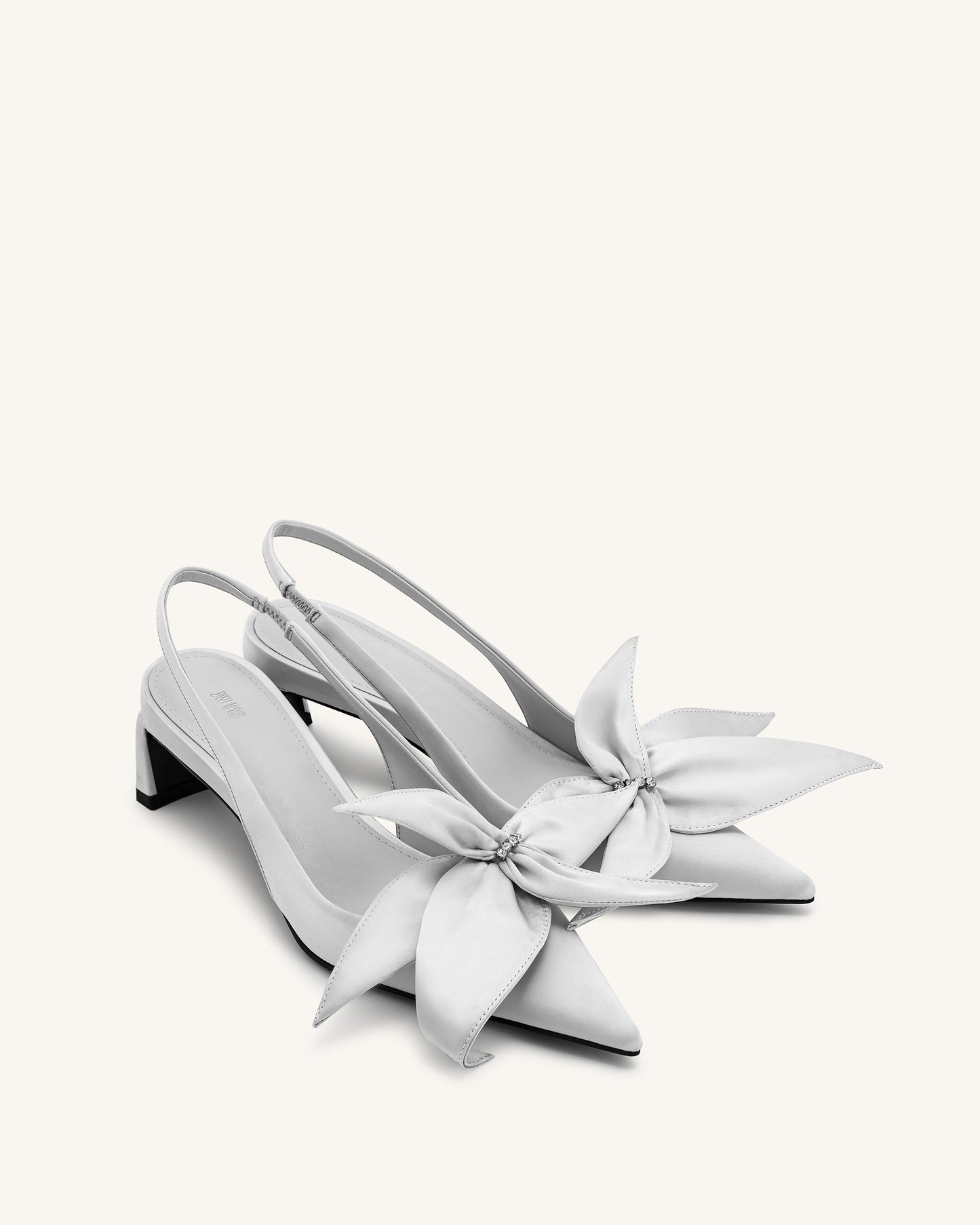 Queena Çiçek Desenli Aplikeli Arkası Açık (Slingback) Topuklu Ayakkabı (Pumps) - Gümüş