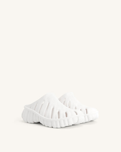 Tara Leaf Platform Clog - White