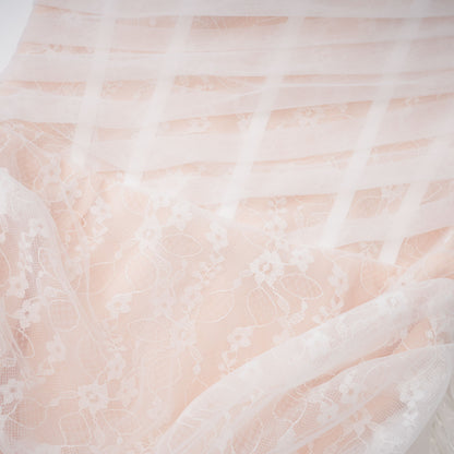 Krasava White Floral Lace Ruched Mini Dress