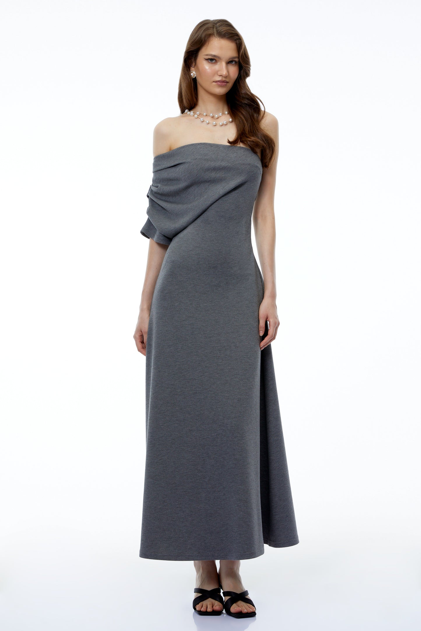 Ophelia Gri Düşük Omuz Bodycon Maxi Elbise