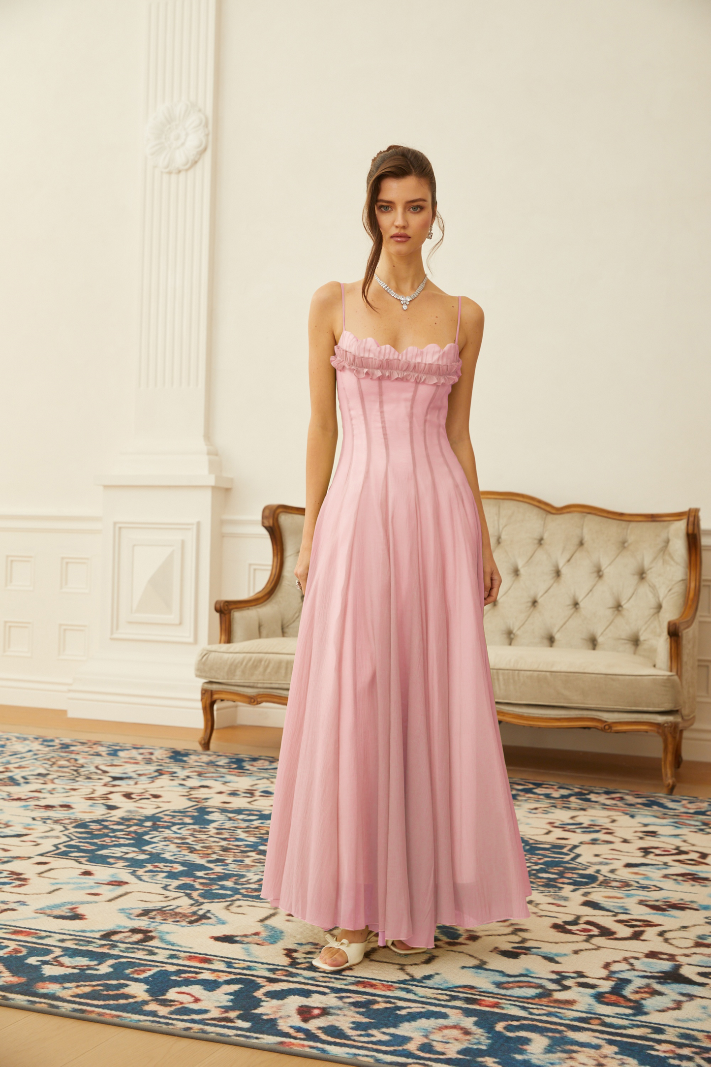 Sakura Fırfırlı Büzgülü Tül Maxi Elbise