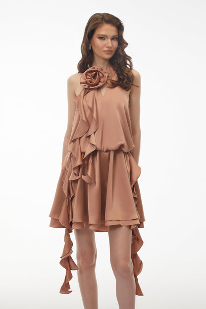 Solange Camel Boyundan Bağlamalı Dantelli 3D Çiçekli Mini Elbise