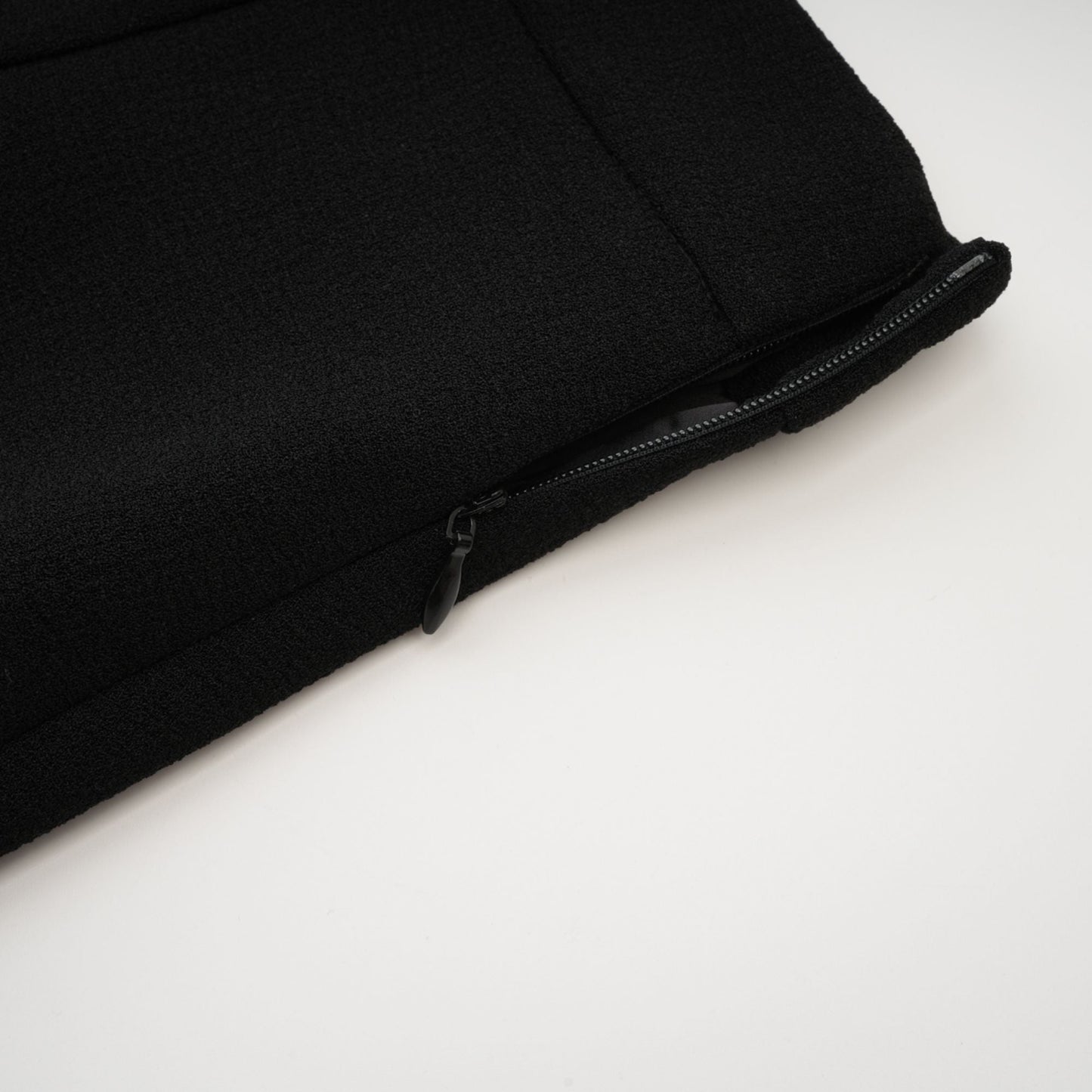 Uaine Black Two-Piece Jacket and Skirt Set